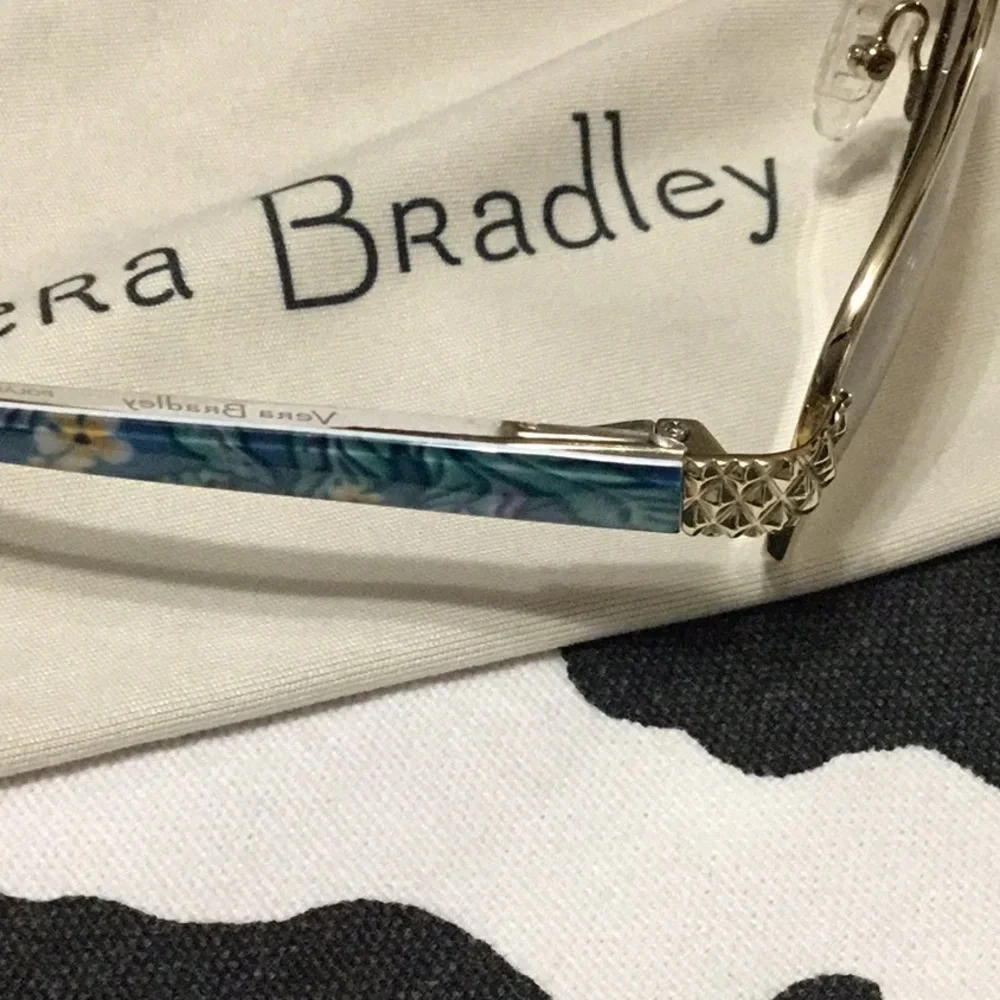Vera Bradley Polarized Aviator Sunglasses - Picture 5 of 8